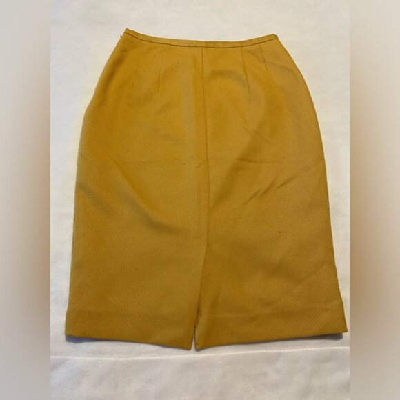 Mustard pencil skirt - Picture 2 of 2